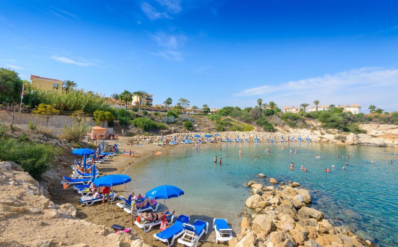 Villa Irina Paralimni Esterno foto